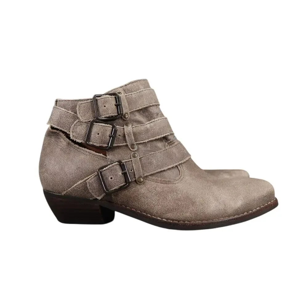 Matisse Shoes Womens 6.5 Booties Fashion Bobbie Leather Buckle Strap Biker Taupe